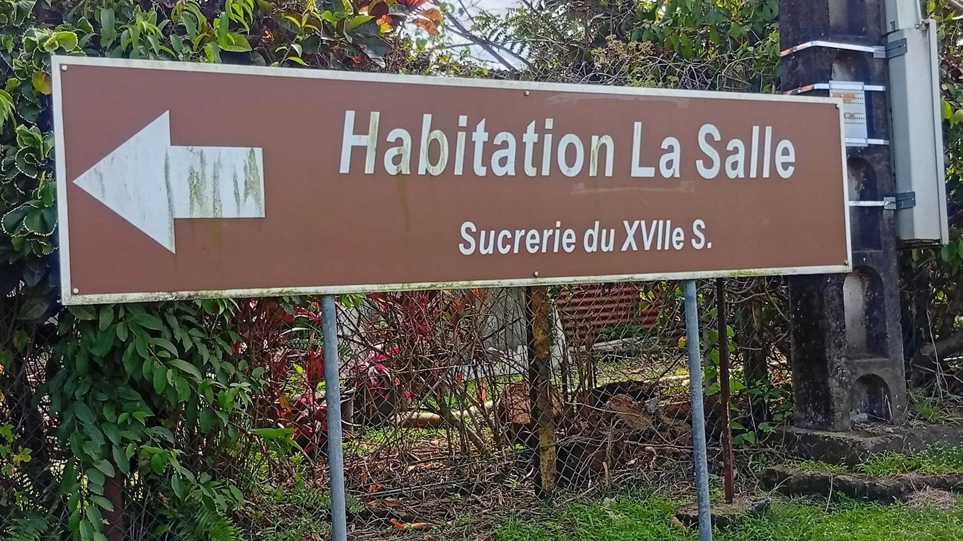 Les Bromelias Chez Djo Et Rosy Διαμέρισμα Sainte-Marie 0*,